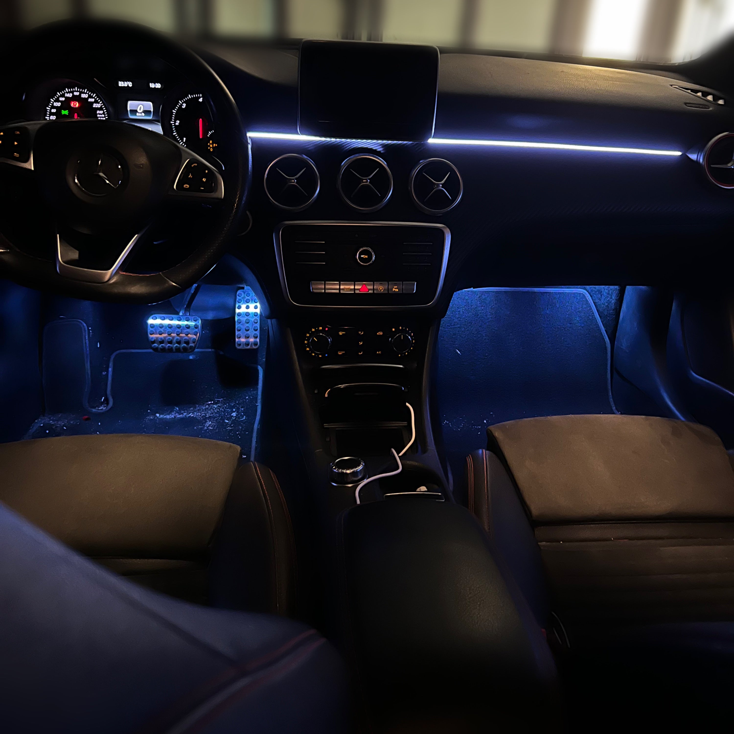 Ambient Light per Mercedes Classe A w176, Universale, Luci Ambiente con Comando da App, RGB Led, Led Dinamico