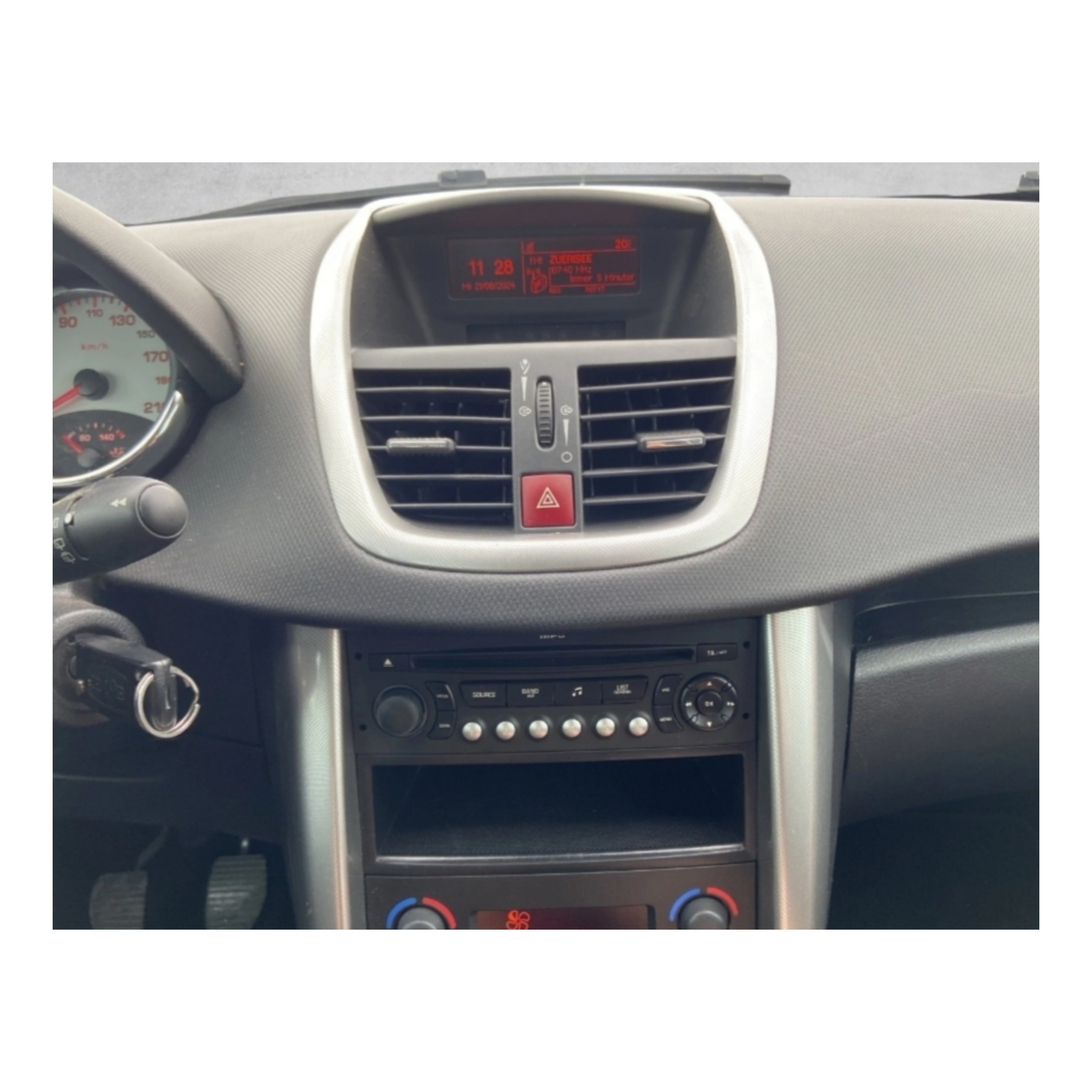 Autoradio per Peugeot 207/207cc 6.9" (2006-2015) Android, Bluetooth, CarPlay, Android Auto, 2/32GB Ram