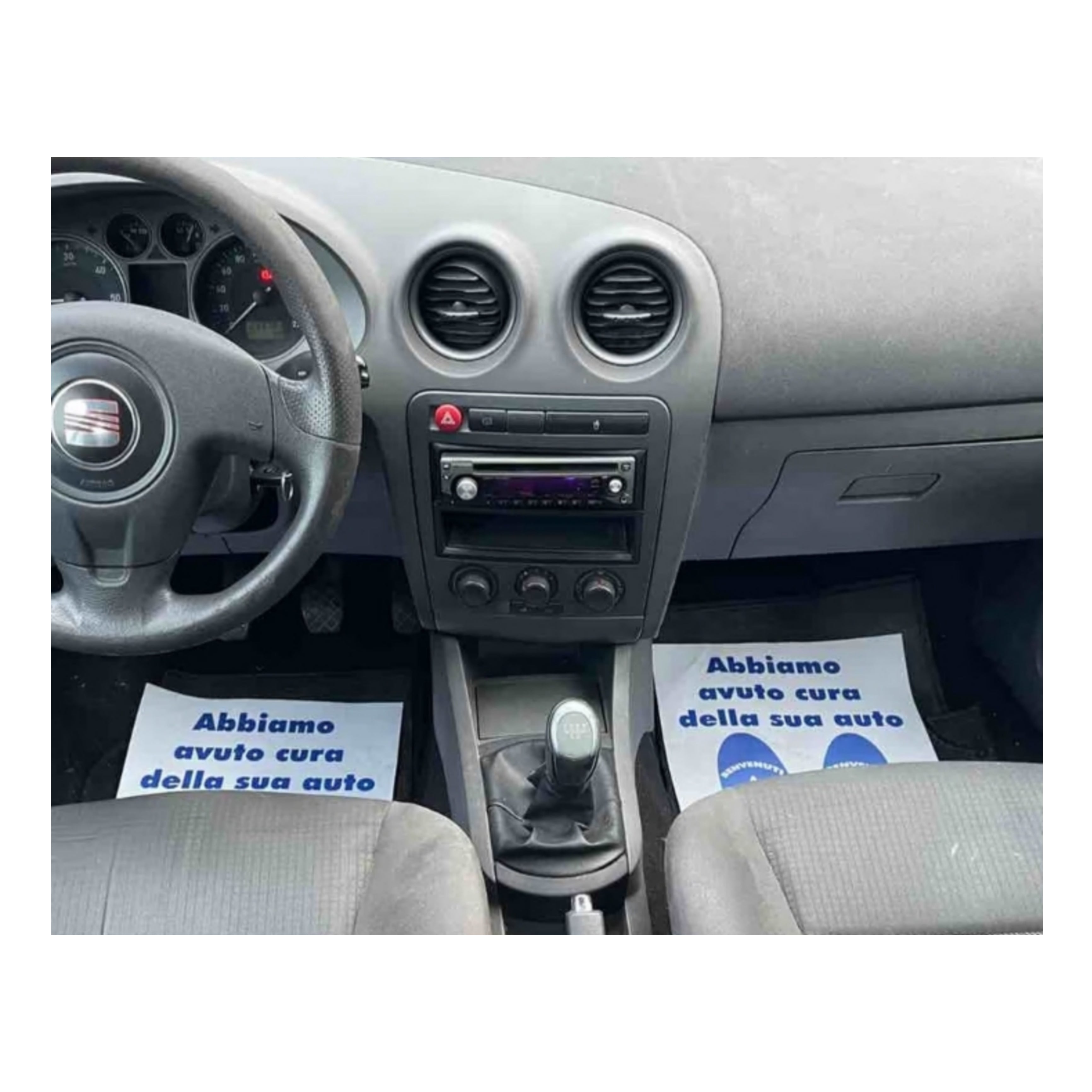 Autoradio per Seat Ibiza 6.9" (2002-2009) Android, Bluetooth, CarPlay, Android Auto, 2/32GB Ram