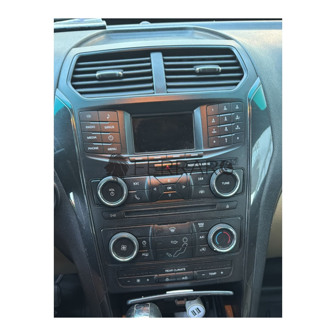 (PRENOTA) Autoradio per Ford Explorer 5 9.7" (2011-2019) Android, Bluetooth, CarPlay, Android Auto, Modello Tesla, 4GB/8GB Ram