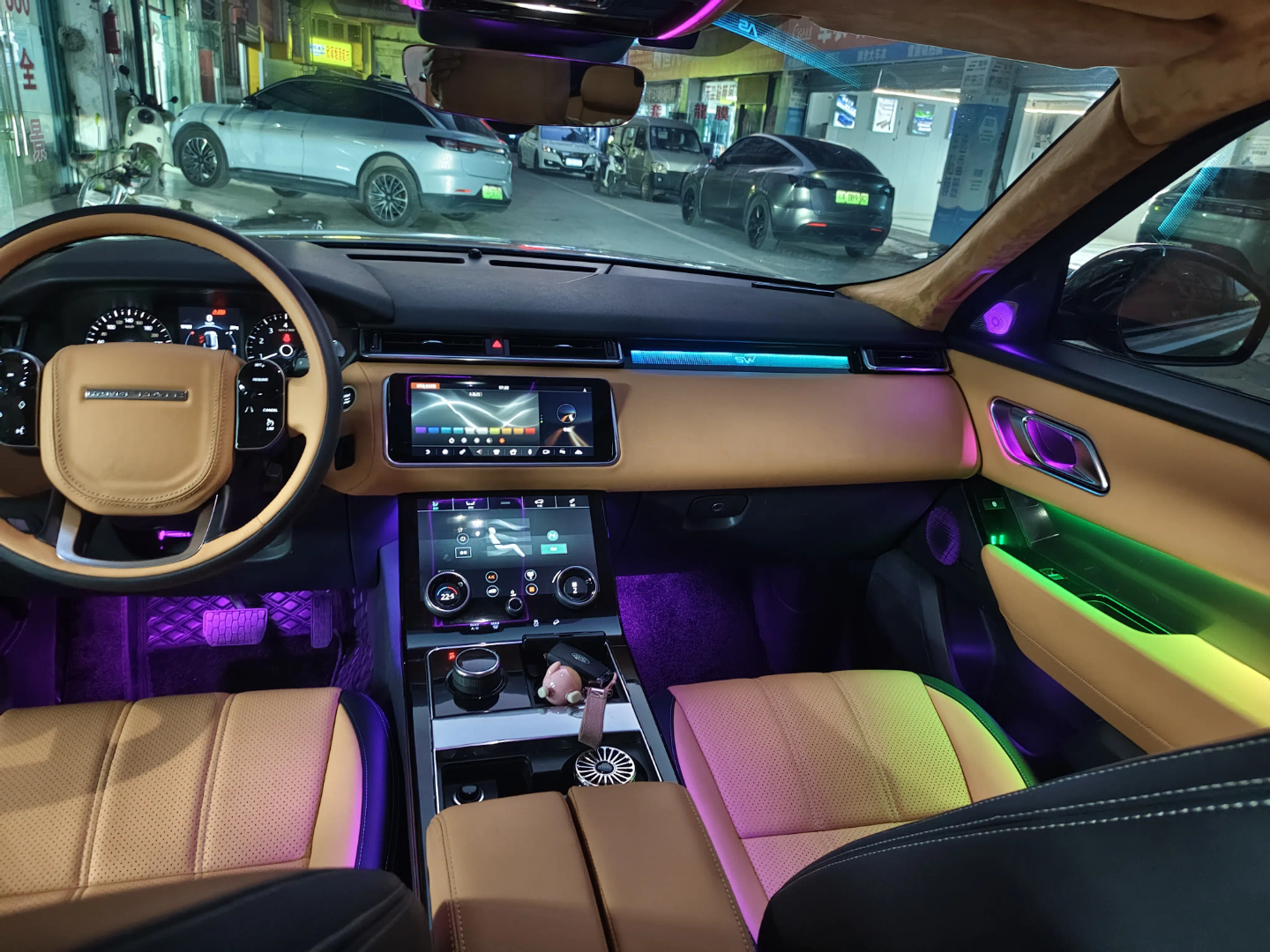 (PRENOTA) Ambient Light per Land Rover Range Rover Velar (2017-2024), 256 Colori, APP