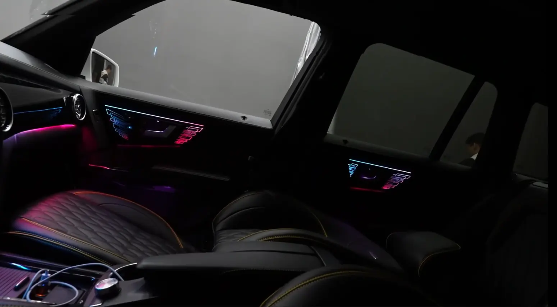 (PRENOTA) Ambient Light per Mercedes GLK x204 (2008-2015), 256 Colori, APP
