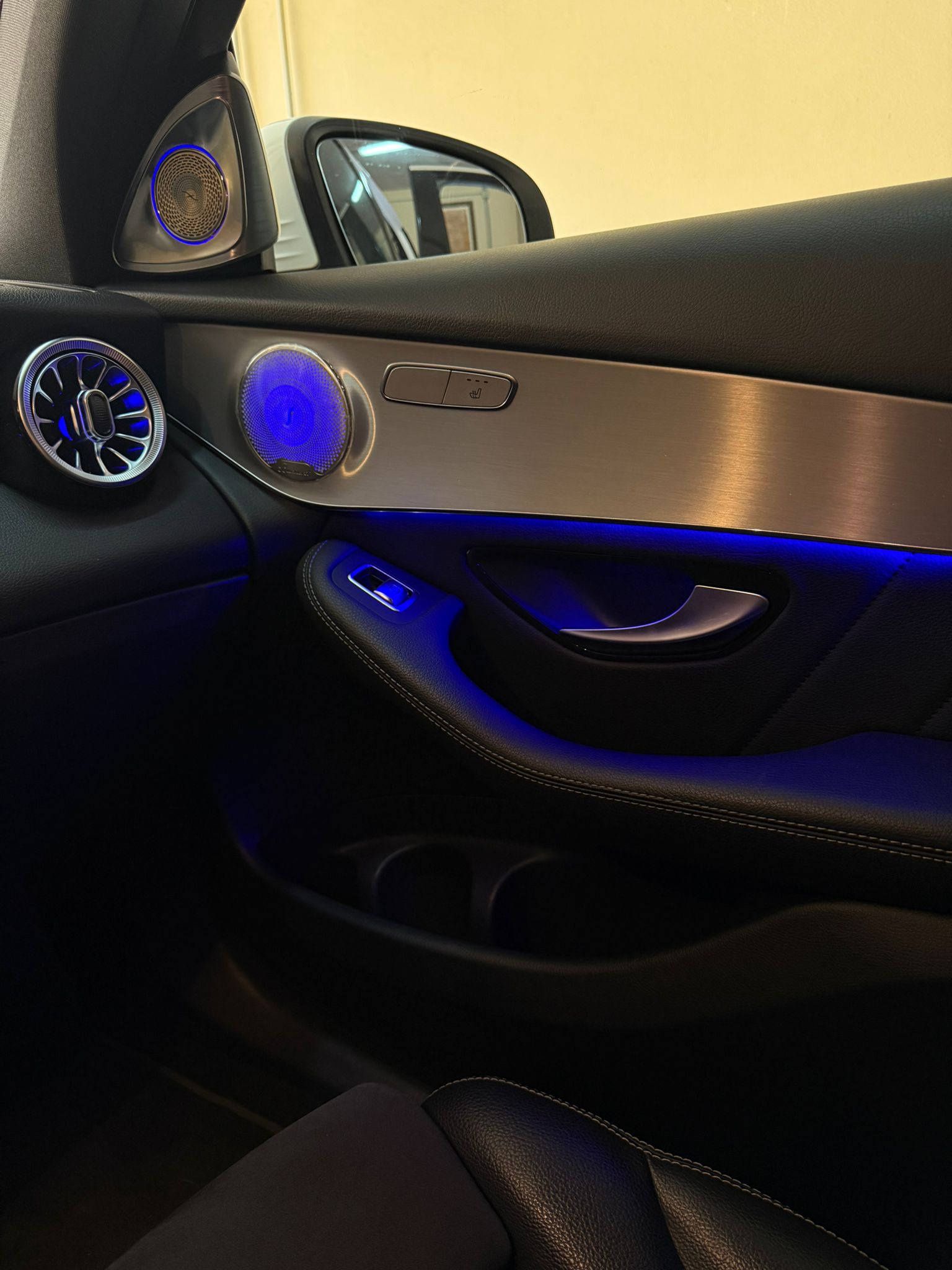 (PRENOTA) Ambient Light per Mercedes GLC X253, Classe C W205, 256 Colori, APP