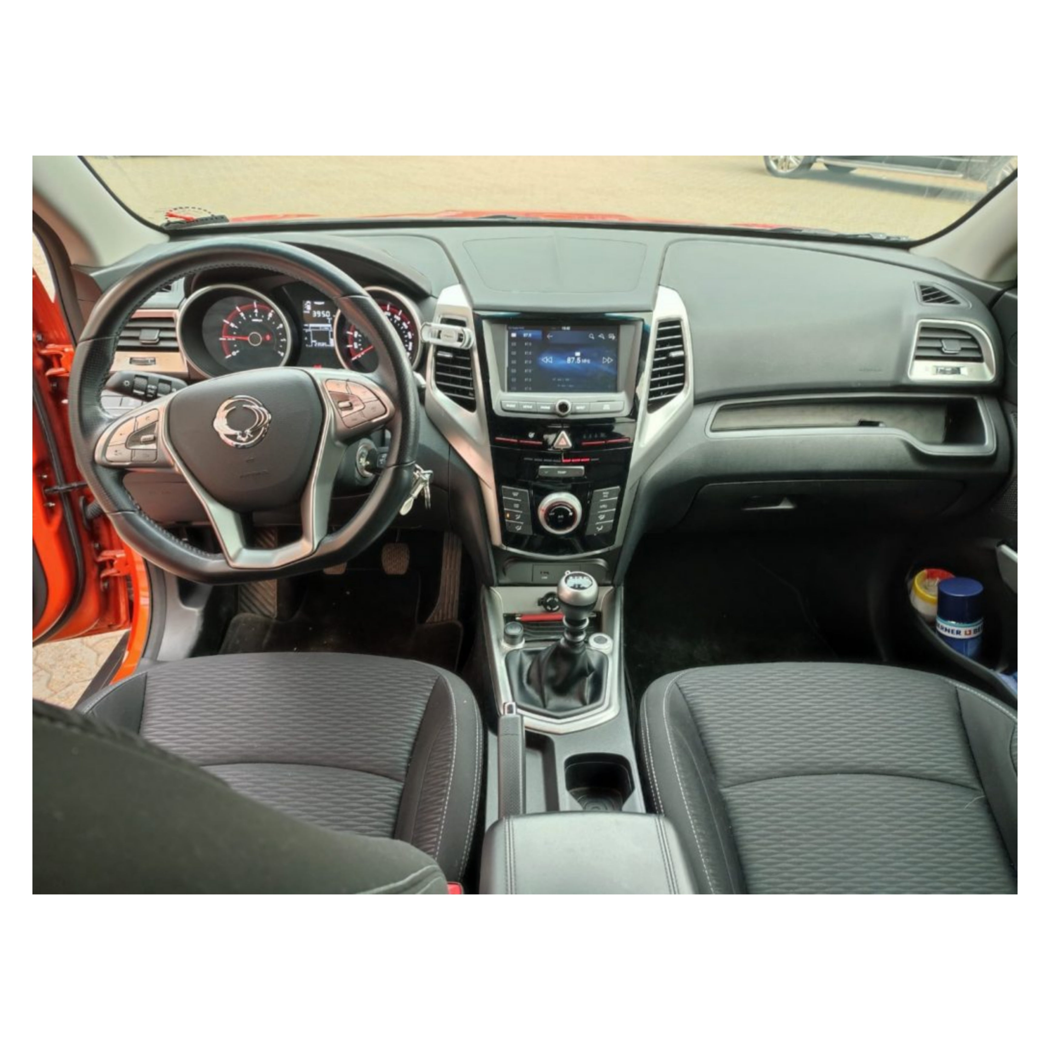 Autoradio per SsangYong Tivoli LuVi 9" | 2015-2019 | Android | Bluetooth | CarPlay | Android Auto | 2GB/4GB/6GB/8GB Ram