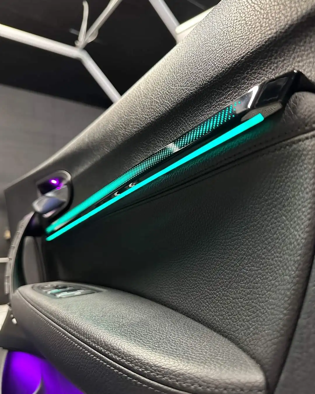 (PRENOTA) Ambient Light per BMW Serie 2, F22, F23 (2014-2021), 256 Colori, APP