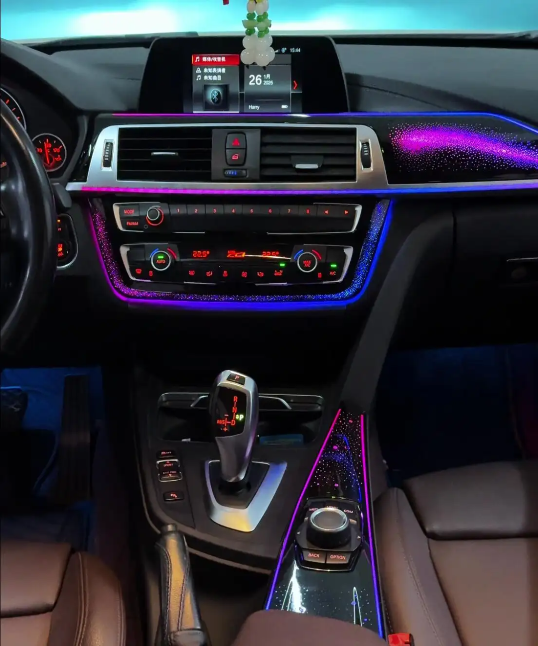 (PRENOTA) Ambient Light per BMW Serie 3/4 F30, F34 (2013-2019), 256 Colori, APP