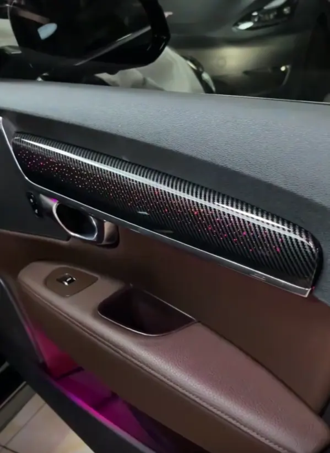 (PRENOTA) Ambient Light per Volvo S90 (2016-2024), 256 Colori, APP