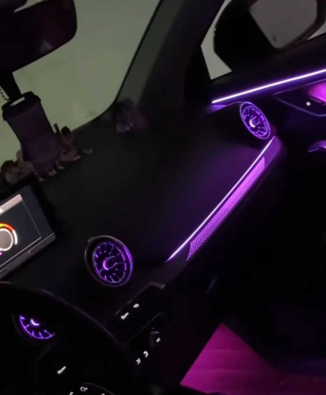 (PRENOTA) Ambient Light per Audi Q2 (2019-2026), 256 Colori, APP