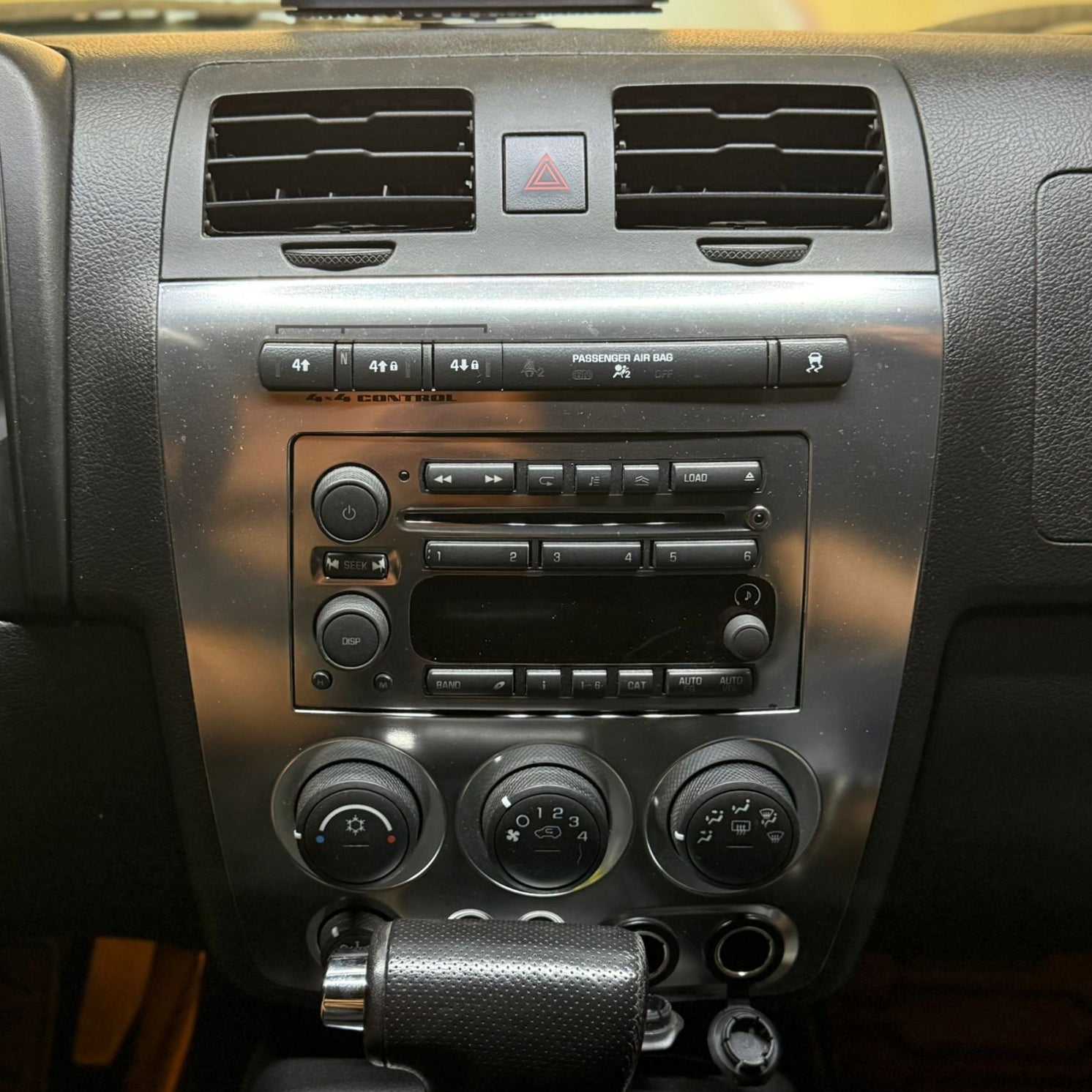 Autoradio per Hummer H3 9" (2005-2010) Android, Bluetooth, CarPlay, Android Auto, 2GB/4GB/6GB/8GB RAM