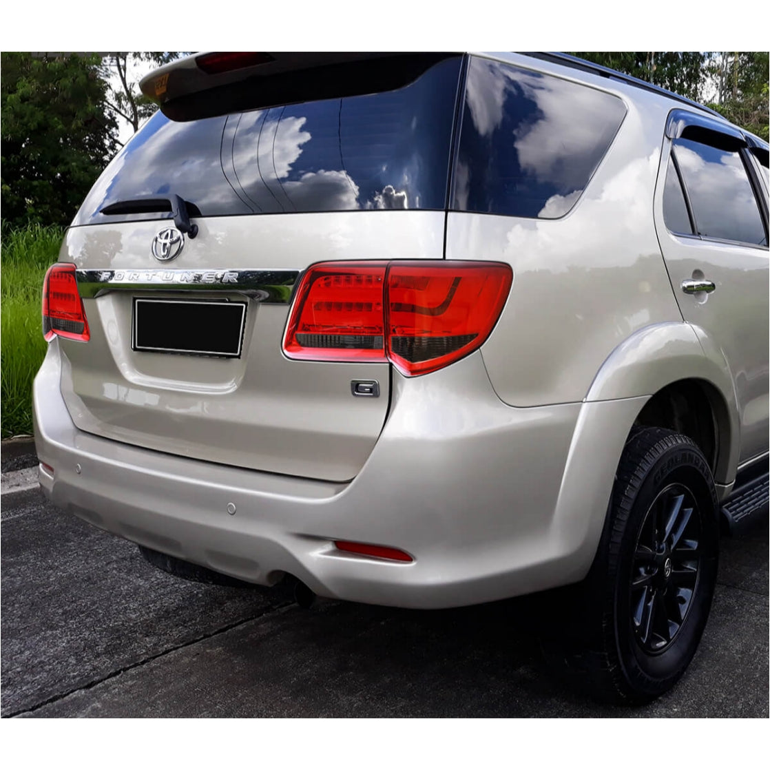 (PRENOTA) Fanali Posteriore Completo per Toyota Fortuner (2011-2015) a LED