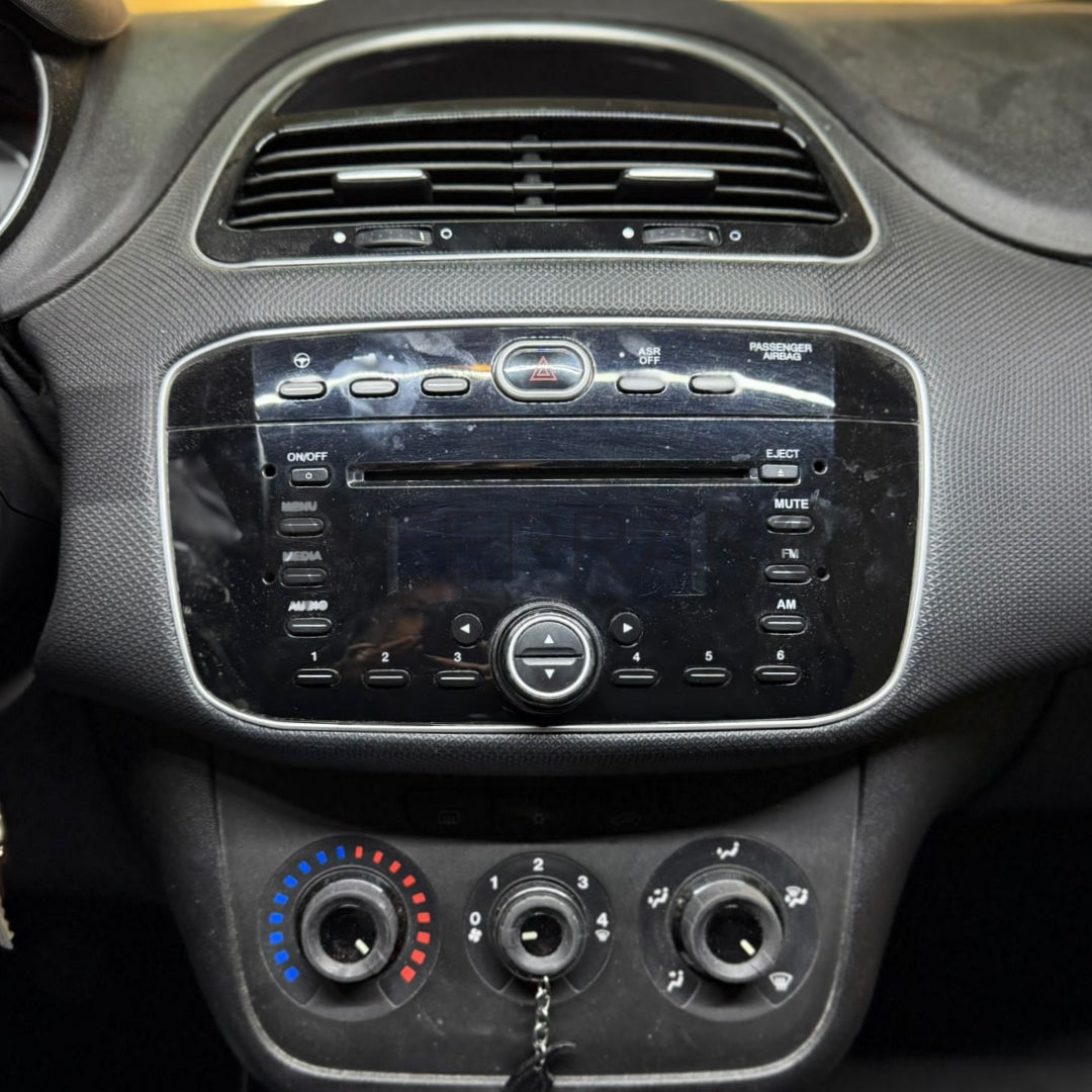 Autoradio per Fiat Punto Evo 7" (2010-2018) Android, Bluetooth, CarPlay, Android Auto, 4GB/8GB Ram
