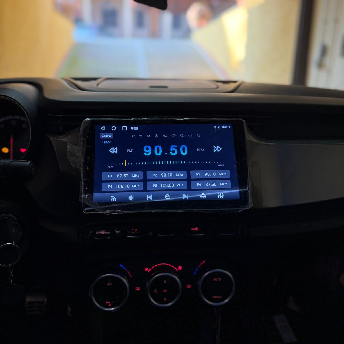 Autoradio per AlfaRomeo Giulietta 9" Interno (2010-2014) Android, Bluetooth, CarPlay, Android Auto 2GB/4GB/6GB/8GB Ram