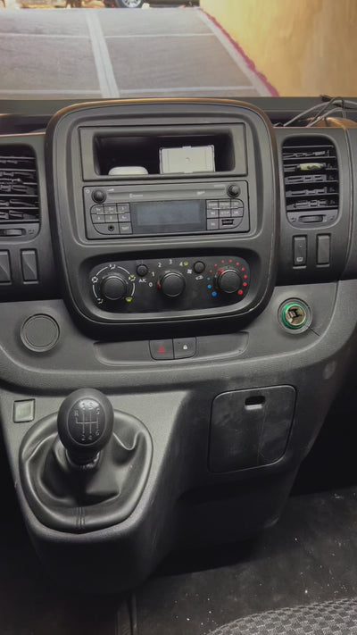 Autoradio per Renault Trafic 3, NV300, Talento, Vivaro, Express 9", Android, Bluetooth, CarPlay, Android Auto, 2GB/4GB/6GB/8GB Ram