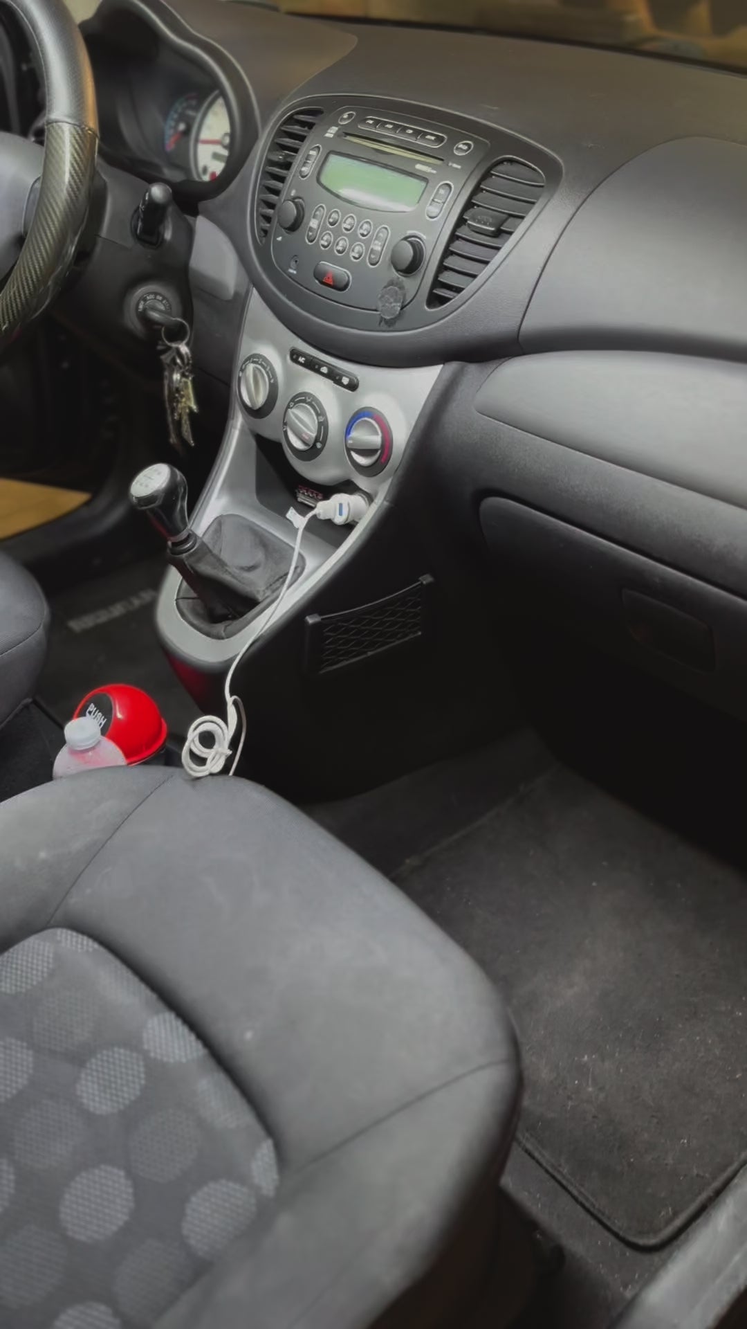 Autoradio per Hyundai i10 9" (2007-2013) Android, Bluetooth, CarPlay, Android Auto, 2GB,4GB/6GB/8GB Ram