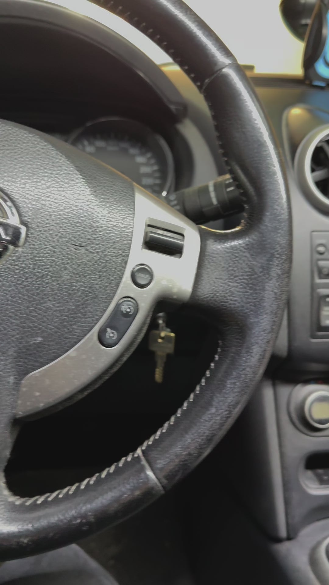Autoradio per Nissan Qashqai J10 7" | 2007-2014 | Android | Bluetooth | CarPlay | Android Auto | 2GB/4GB/6GB/8GB Ram