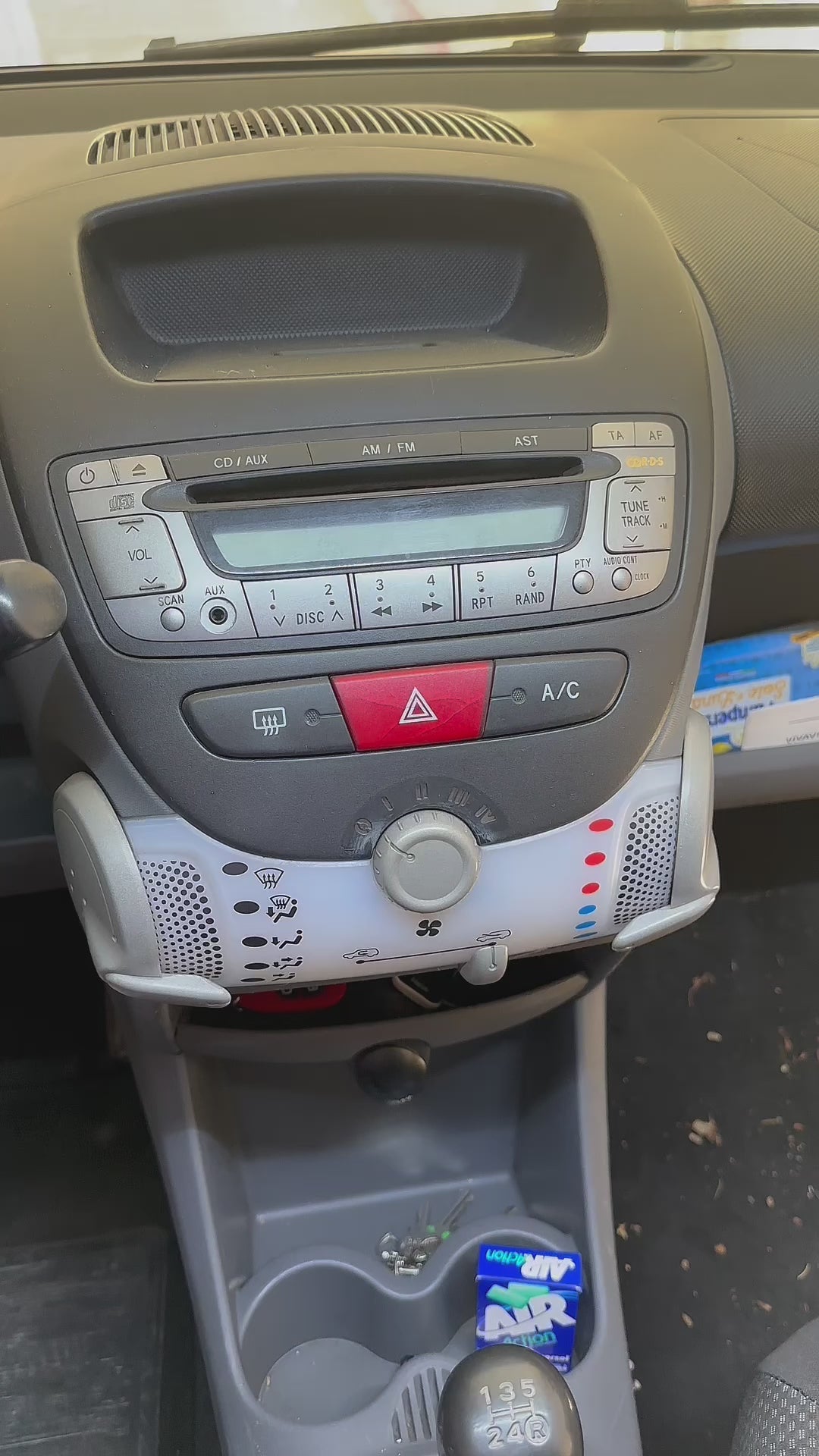 Autoradio per Toyota Aygo | Citroen C1 | Peugeot 107 10.1" 2K | Android | Bluetooth | CarPlay | Android Auto | 4/64GB Ram