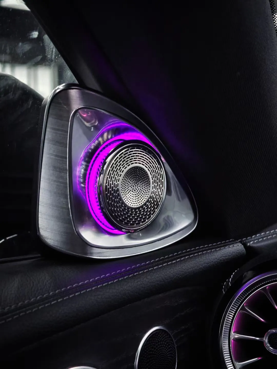(PRENOTA) Ambient Light per Mercedes Classe E W238 (2016-2022), 256 Colori, APP