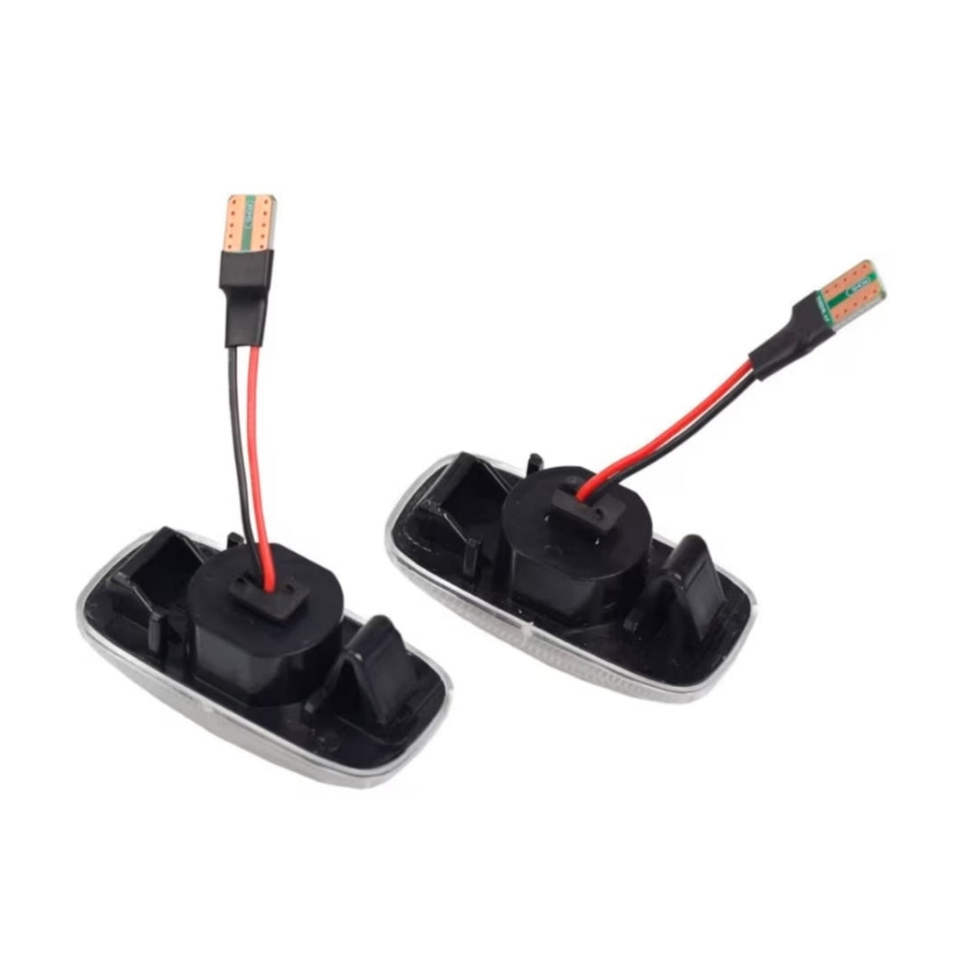 (PRENOTA) Indicatore  Direzione Led per Nissan Maxima, Almera, Pulsar, Cefiro, Plug and Play