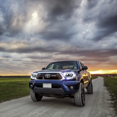 (PRENOTA) Fanali Anteriore Completo per Toyota Tacoma (2012-2015) a LED