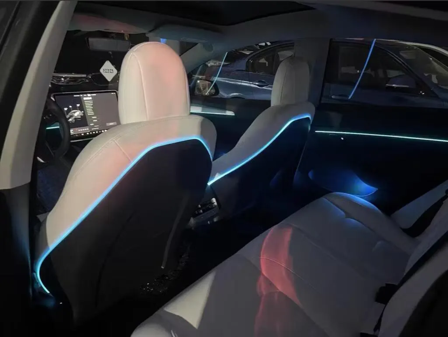 (PRENOTA) Ambient Light per Tesla Model 3/Y (2021-2023), 256 Colori, APP