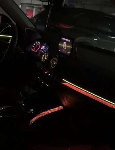 (PRENOTA) Ambient Light per Audi Q2 (2019-2026), 256 Colori, APP