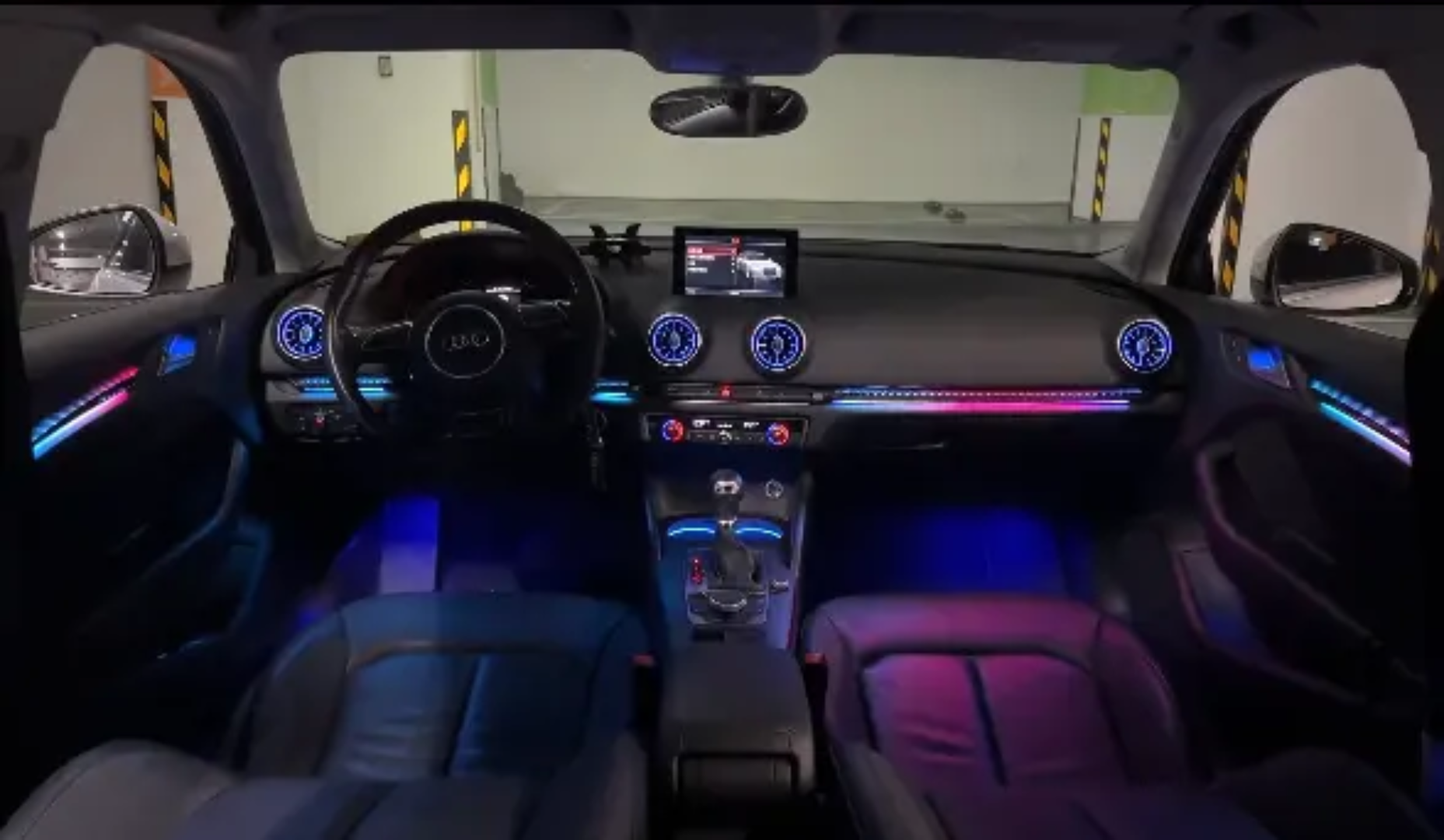 (PRENOTA) Ambient Light per Audi A3, S3, RS3 (2013-2020), 256 Colori, APP