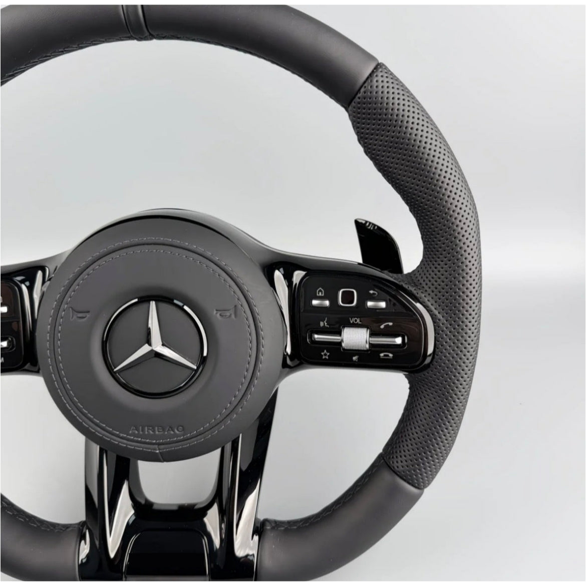 (PRENOTA)Volante per Mercedes, Pelle Nera, Filo Nero, AMG