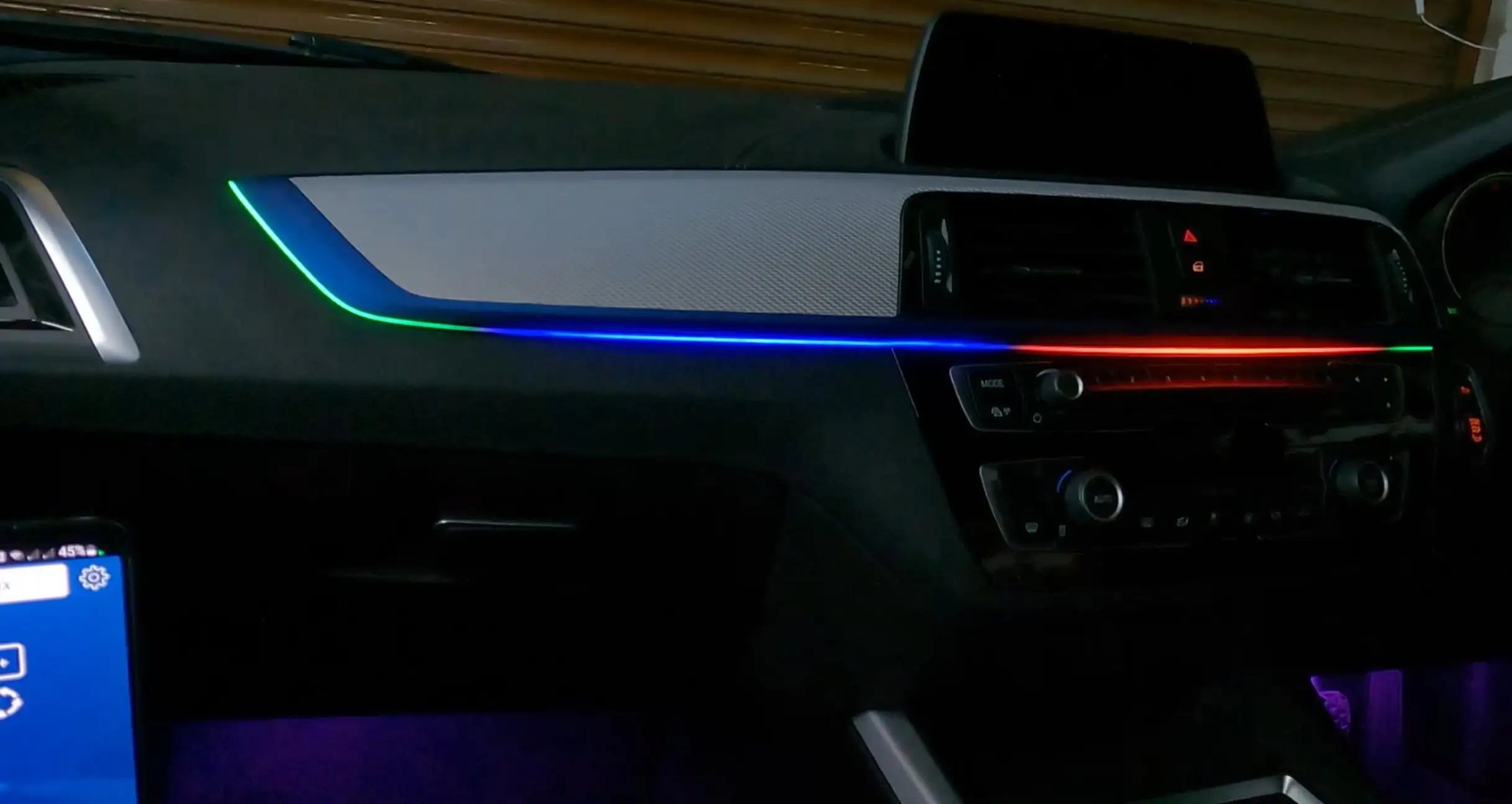 (PRENOTA) Ambient Light per BMW Serie 1 F20, F21, M140i, M135i, 116i, 118i, 120i, 125i, 256 Colori, APP