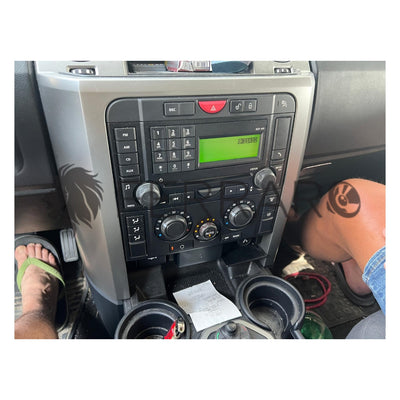 (PRENOTA)  Autoradio per Land Rover Discovery 3 9" 2K (2004-2009) Android, Bluetooth, CarPlay, Android Auto, 12/256GB Ram