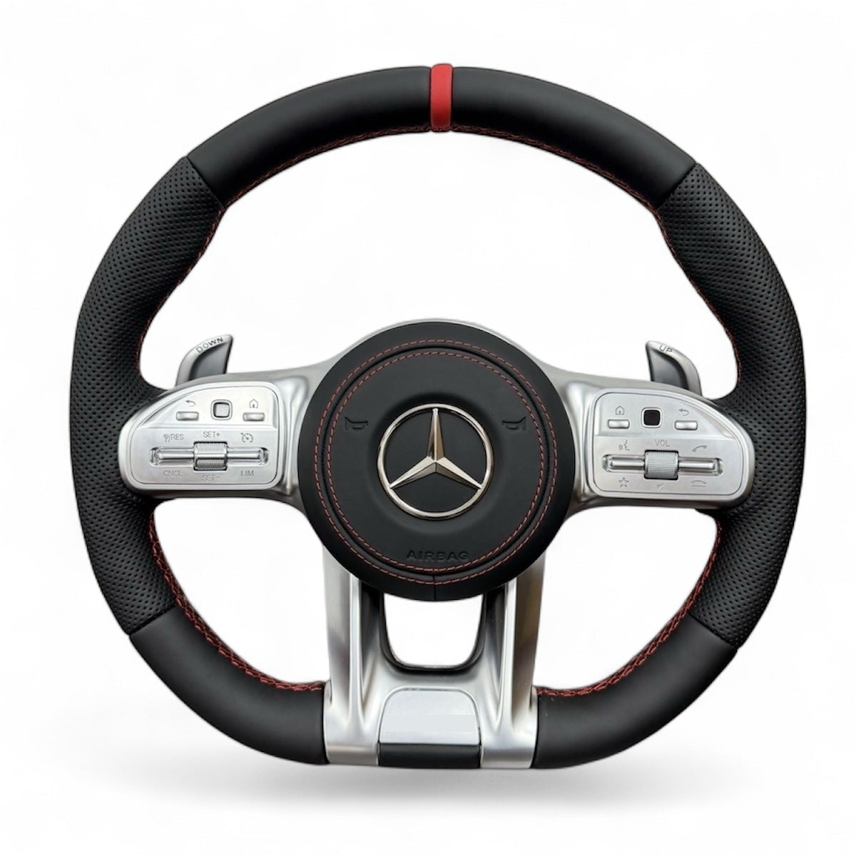 (PRENOTA) Volante per Mercedes, Etichetta Rossa, Pelle Nera, Filo Rosso, AMG