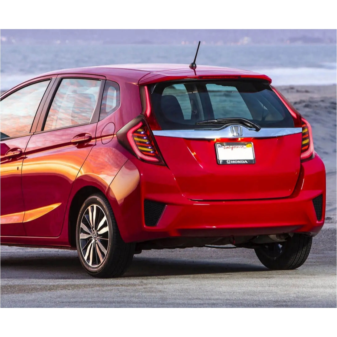 (PRENOTA) Fanali Posteriore Completo per Honda Fit/Jazz (2015-2020) a LED