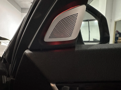 (PRENOTA) Ambient Light Altoparlante per BMW Serie 5 F10, F11 (2011-2017), 256 Colori, APP