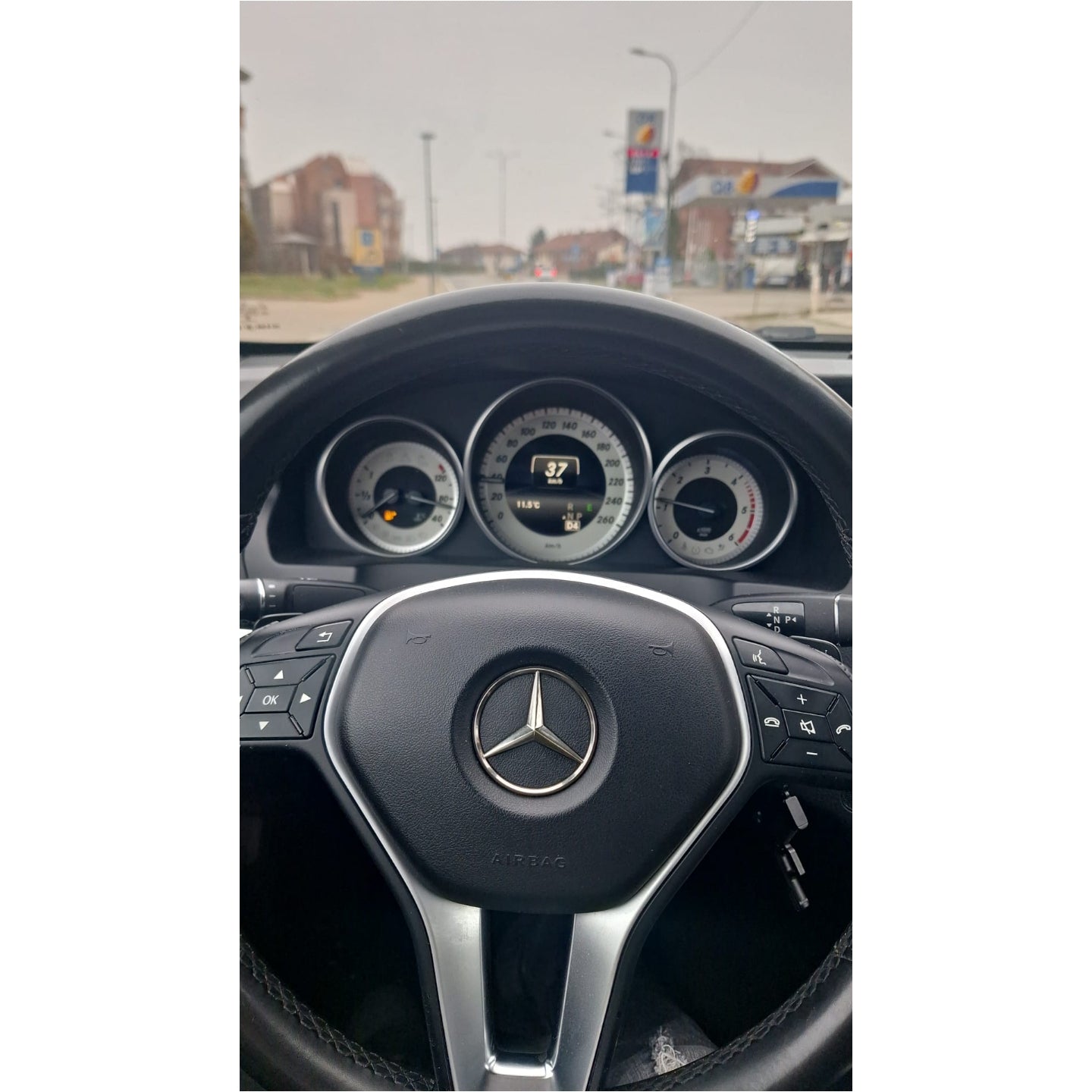 (PRENOTA) Virtual Cockpit 12.3" per Mercedes Classe E, W207, W212, HD Ultra, CarPlay e Android Auto