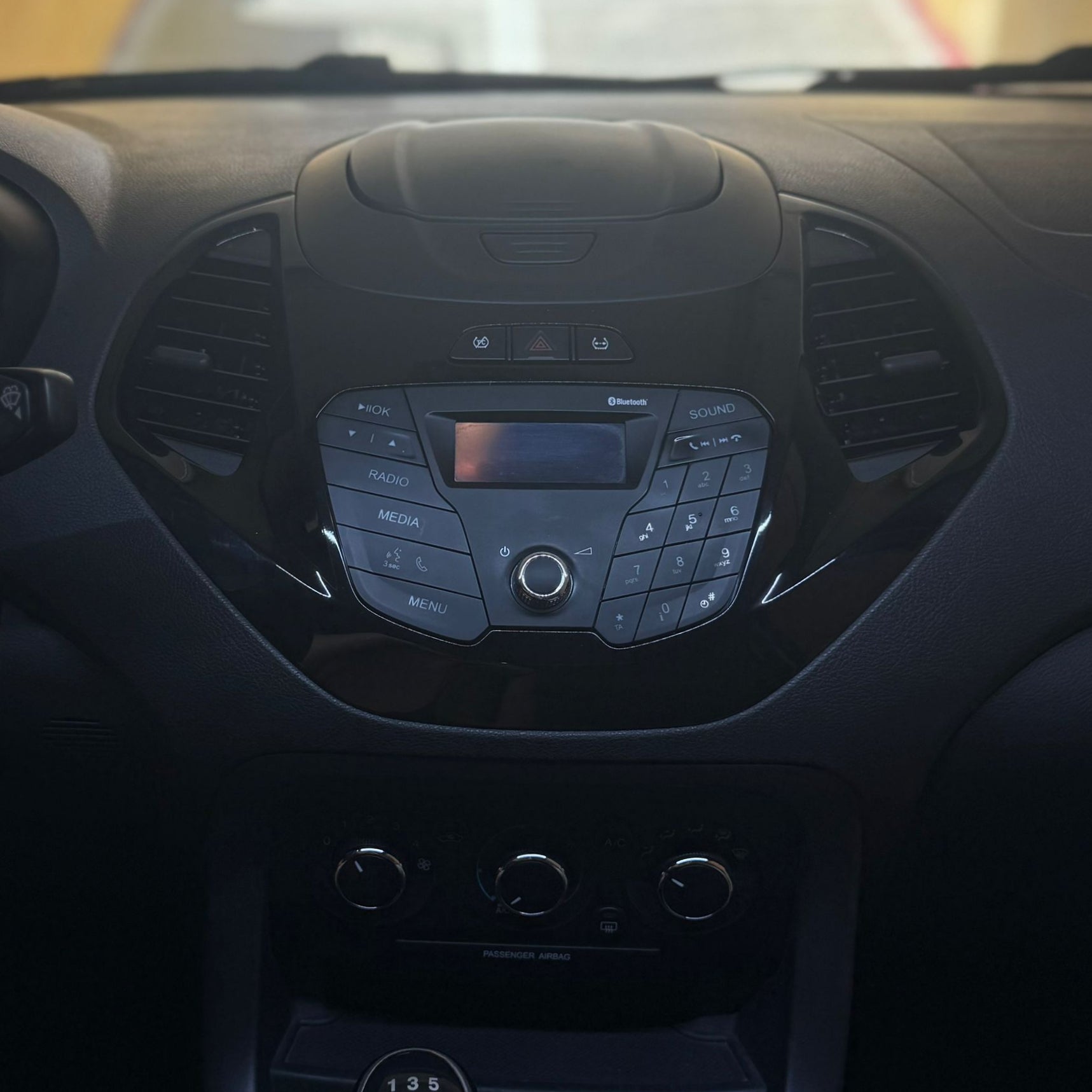 Autoradio per Ford Ka 9" 2K | 2016-2019 | Android | Bluetooth | CarPlay | Android Auto | 12/256GB Ram