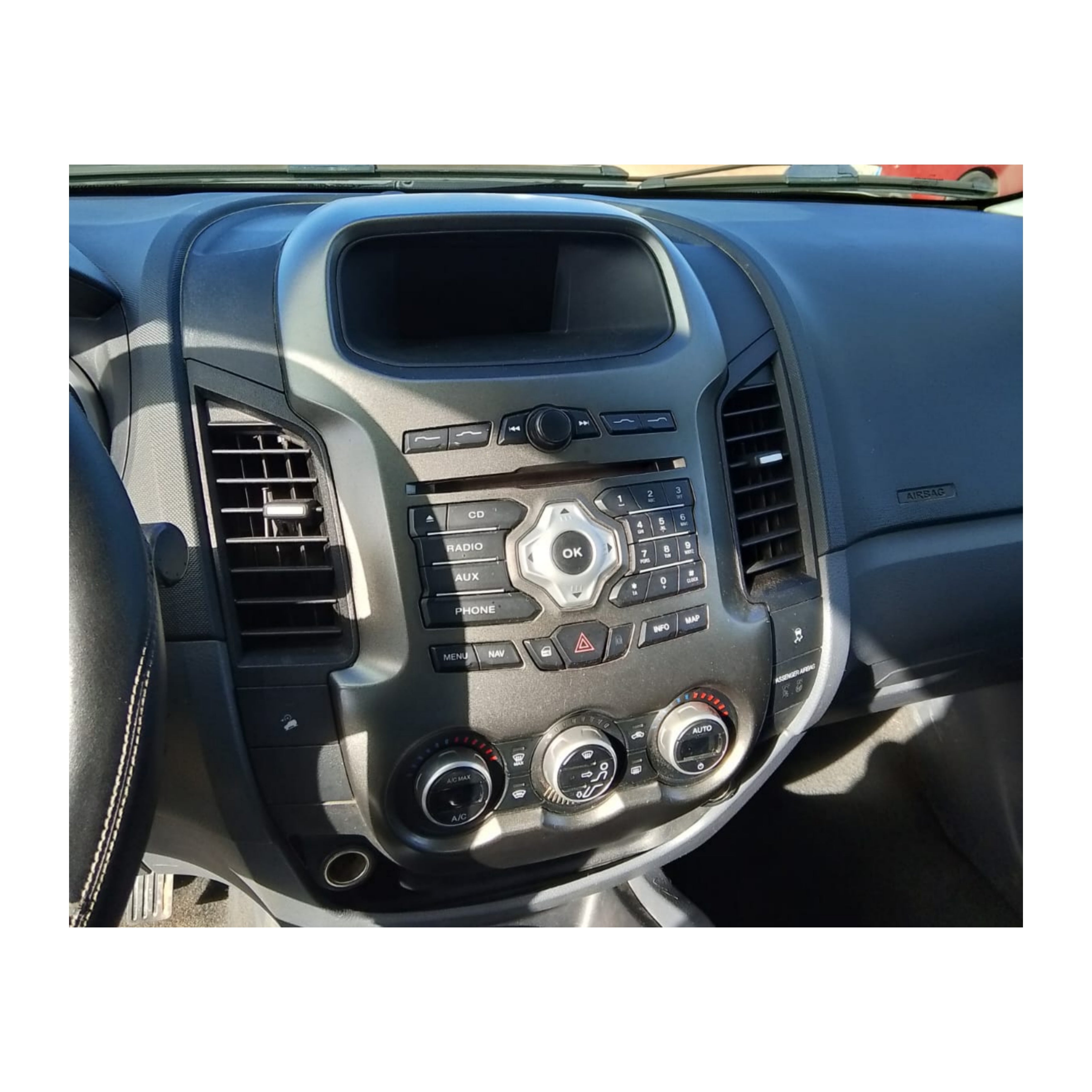 Autoradio per Ford Ranger T6 9" (2011-2015) Android, Bluetooth, CarPlay, Android Auto, 2GB/4GB/6GB/8GB Ram