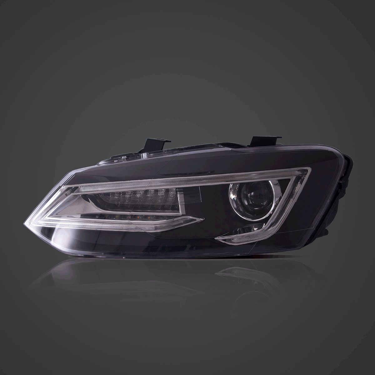 (PRENOTA) Fanali Anteriore Completo per Volkswagen Polo MK5 (2008-2017) a LED