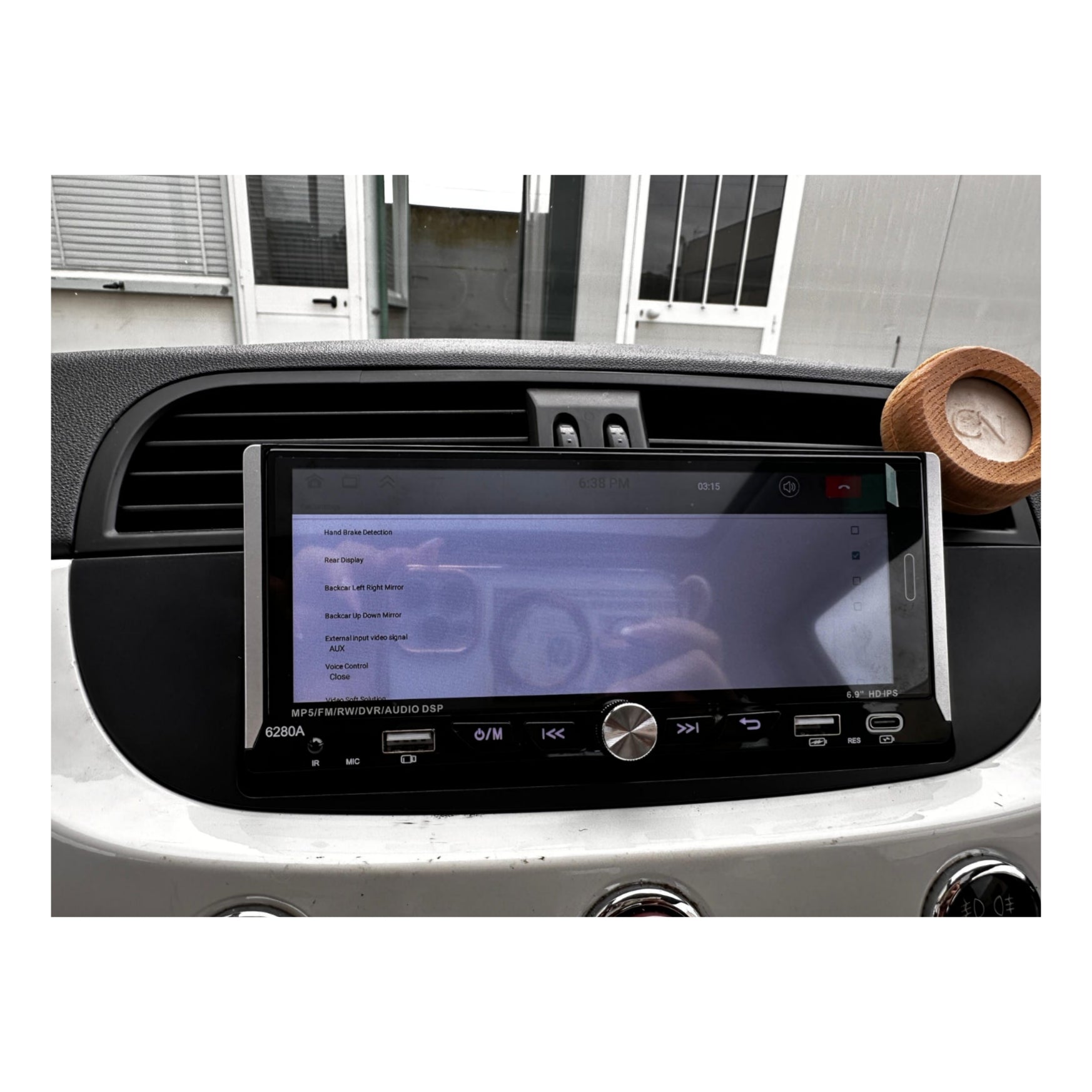 Autoradio per Fiat 500s 6.9" (2007-2014) Android, Bluetooth, CarPlay, Android Auto, 2/32GB Ram