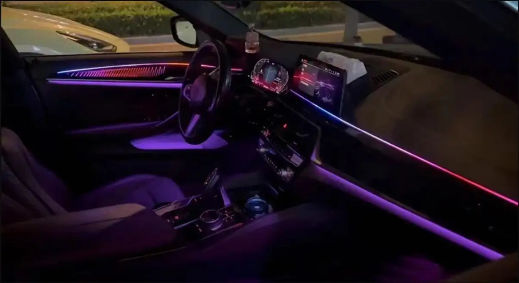 (PRENOTA) Ambient Light per BMW Serie 5 G30 (2019-2023), 256 Colori, APP