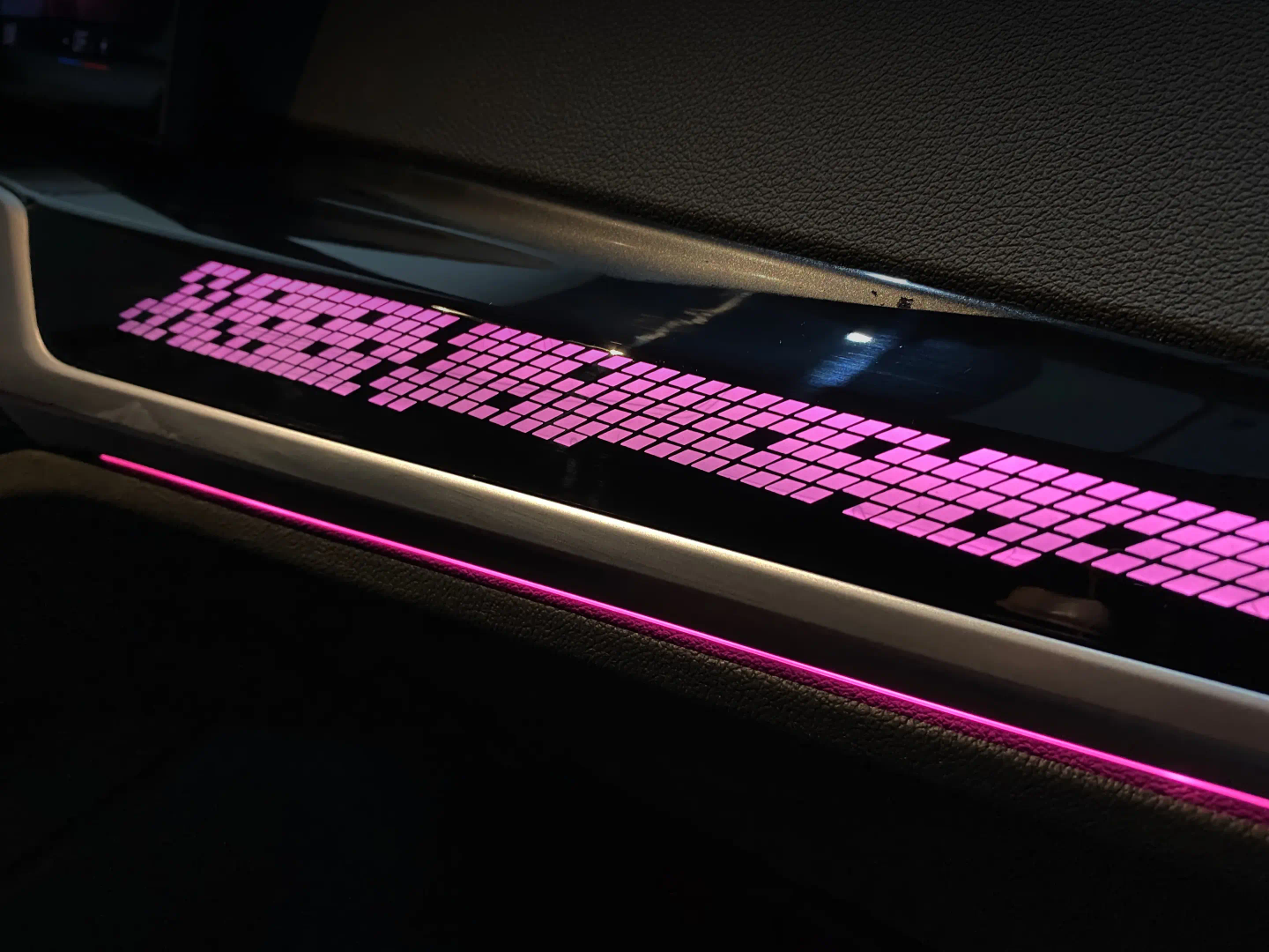 (PRENOTA) Ambient Light per BMW Serie 3 G20 (2023>), 256 Colori, APP