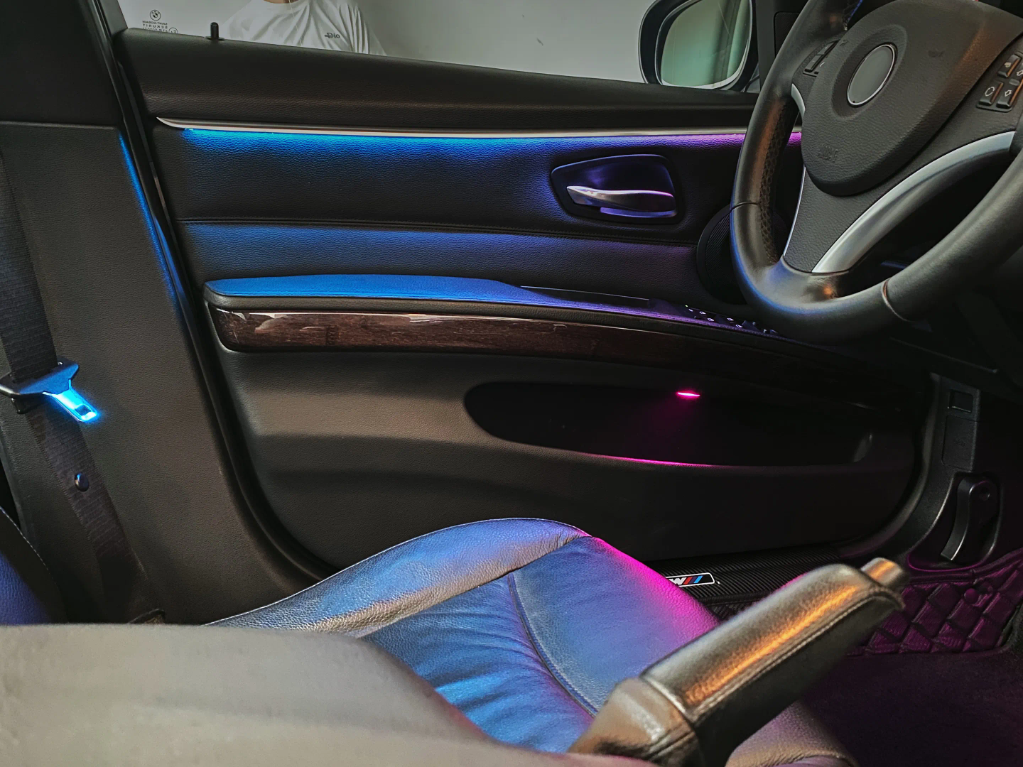(PRENOTA) Ambient Light per BMW Serie 3 E90 (2005-2013), 256 Colori, APP
