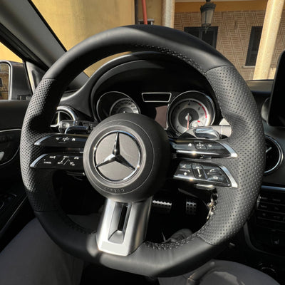 (PRENOTA) Volante per Mercedes, Nera, Linea Nera, Perforazione, AMG