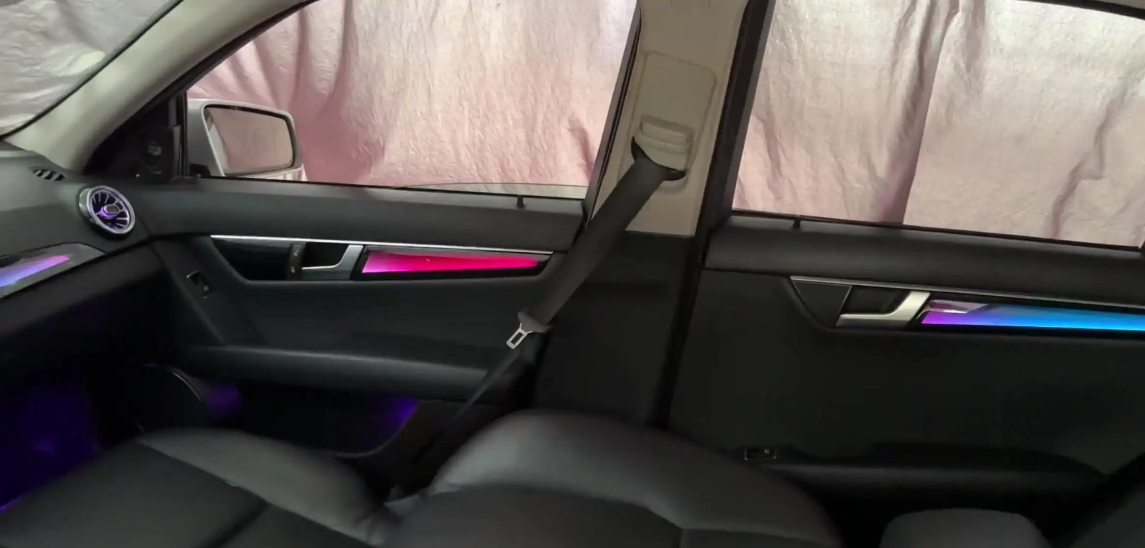 (PRENOTA) Ambient Light per Mercedes Classe C W204 (2007-2014), 256 Colori, APP