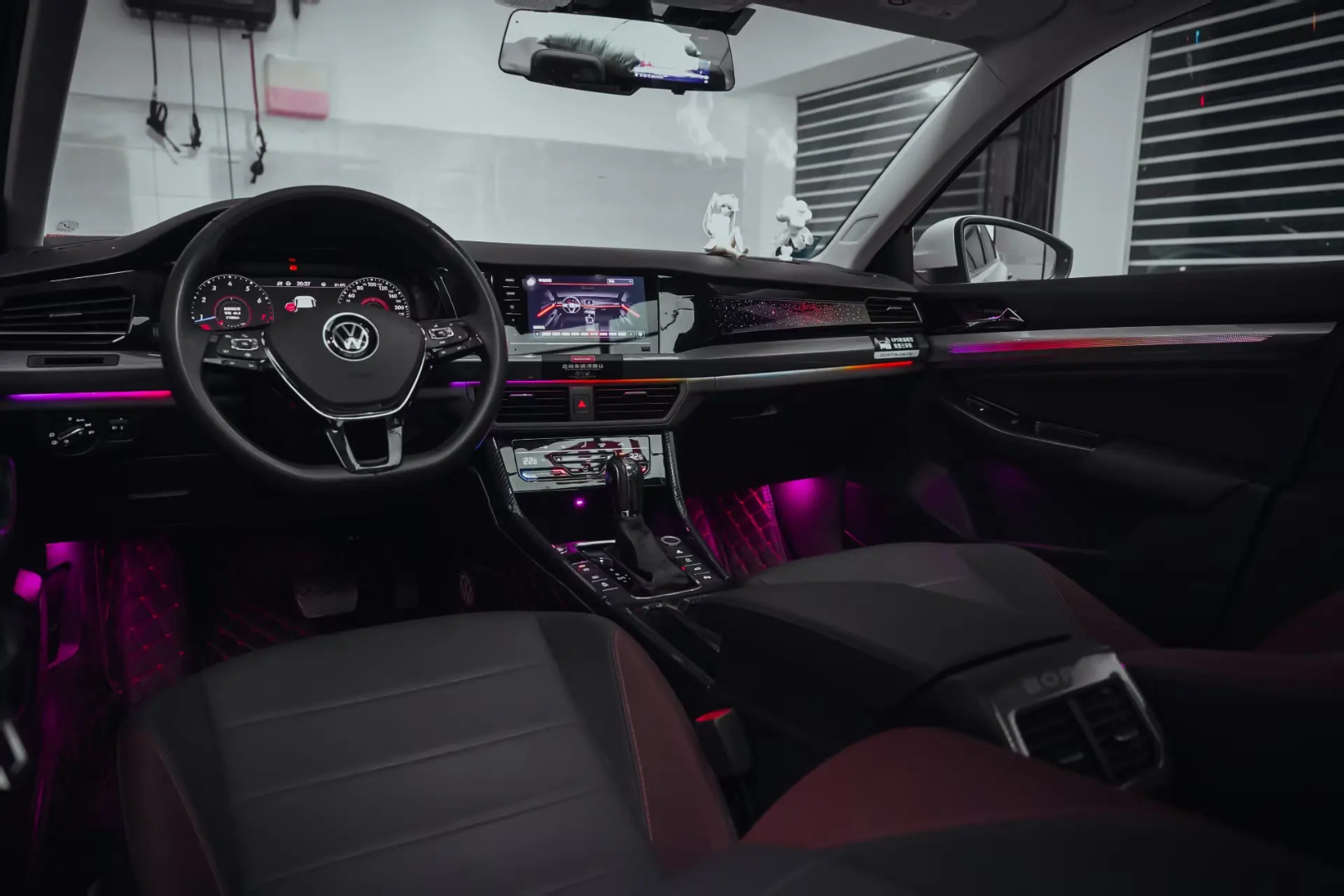 (PRENOTA) Ambient Light per Volkswagen VW Bora (2019-2024), 256 Colori, APP