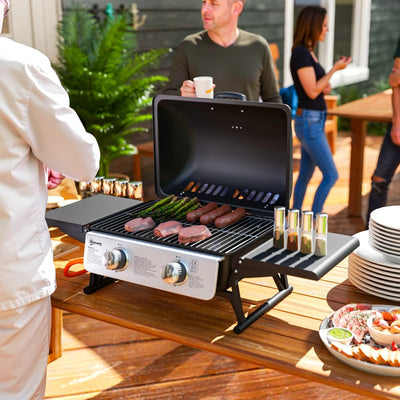 Outsunny Barbecue a Gas Portatile con 2 Bruciatori e Coperchio con Termometro, Nero