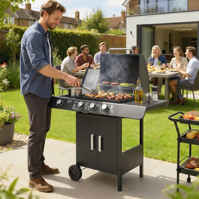 Outsunny Barbecue a Gas con Coperchio, 4 Bruciatori da 11.6kW, Fornello, Mensola e 2 Ruote, 110x50x100cm Nero